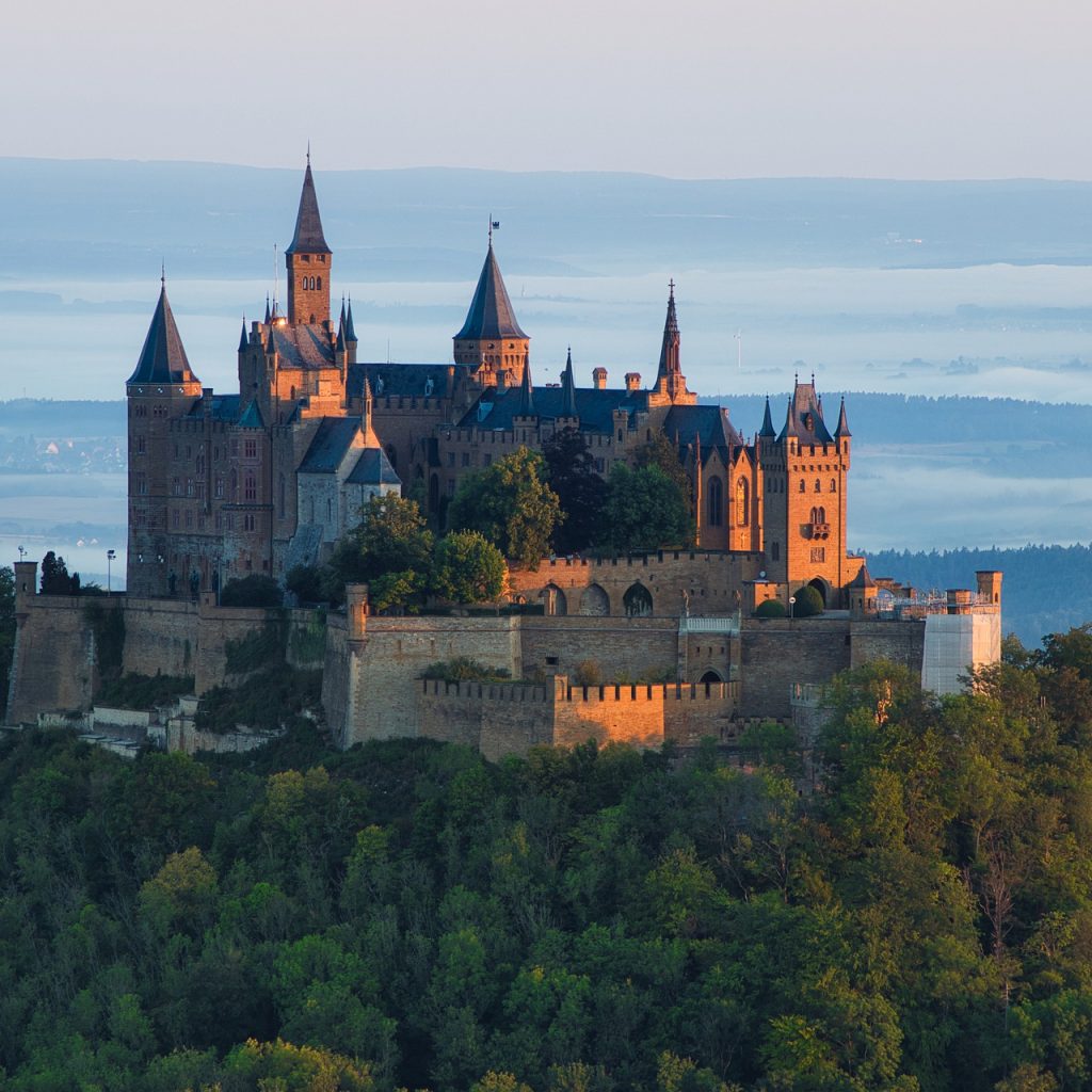 1631185453-hohenzollern-castle