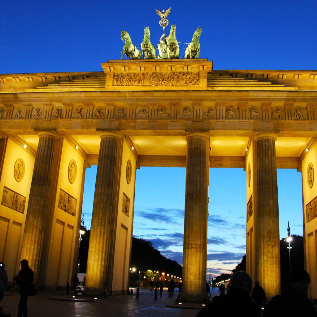 brandenburg-gate-potsdamer-platz-travel-berlin-7ef5bf8e92800b73eaa5963e73e33b3a