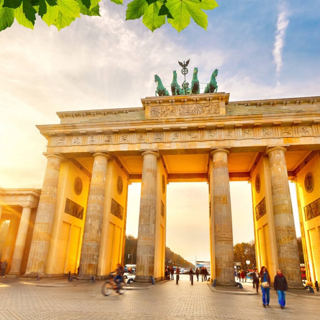 Berlin_Brandenburger_Tor_am_Pari