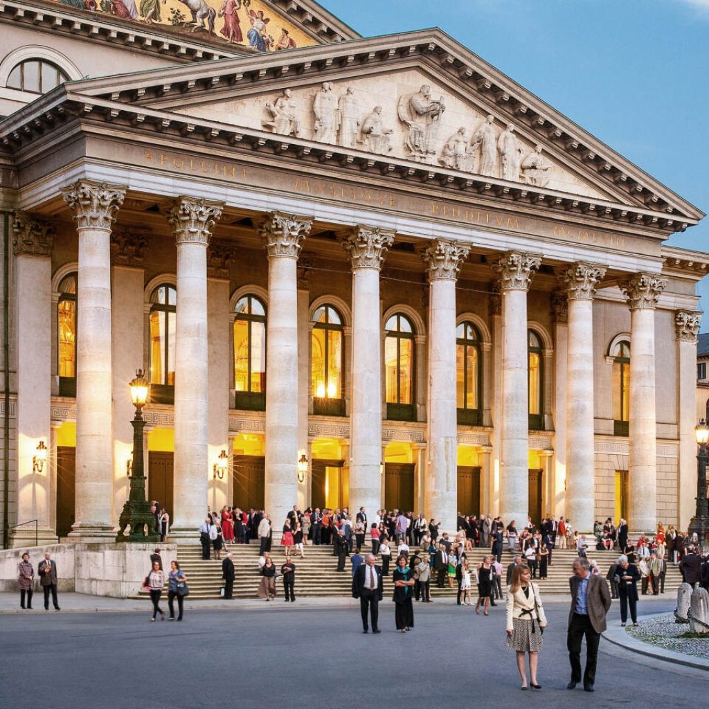 Muenchen_-_Bayerische_Staatsoper