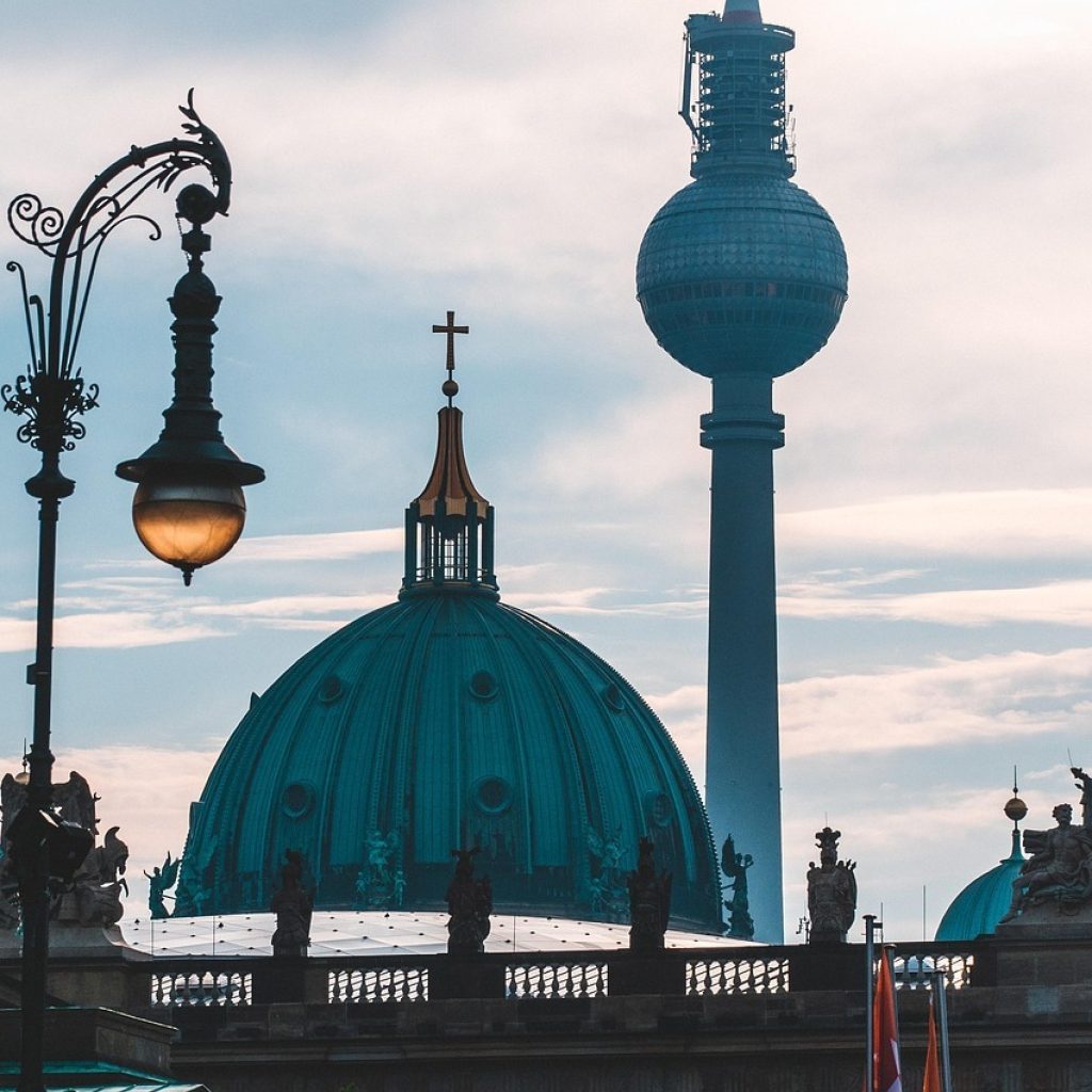 berlin-7285666_1280