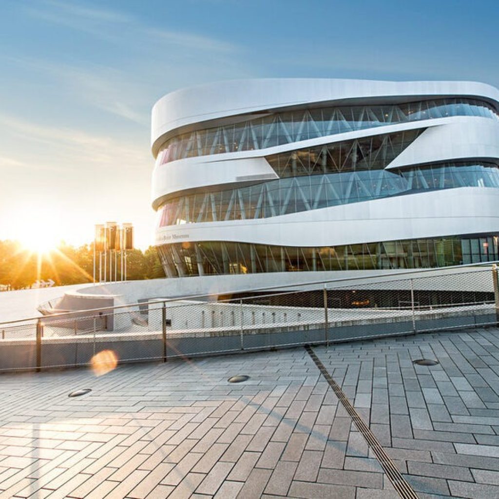 stuttgart mercedes museum